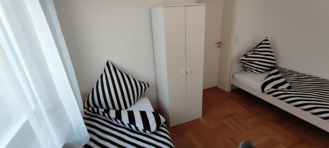 Schoene Und Optimal Gelegene Wohnung Weisskirchen Exterior foto